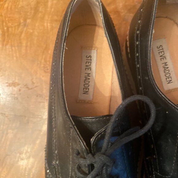 Steve Madden Greco Oxford Shoe Size 7.5 EUC - Picture 2 of 6